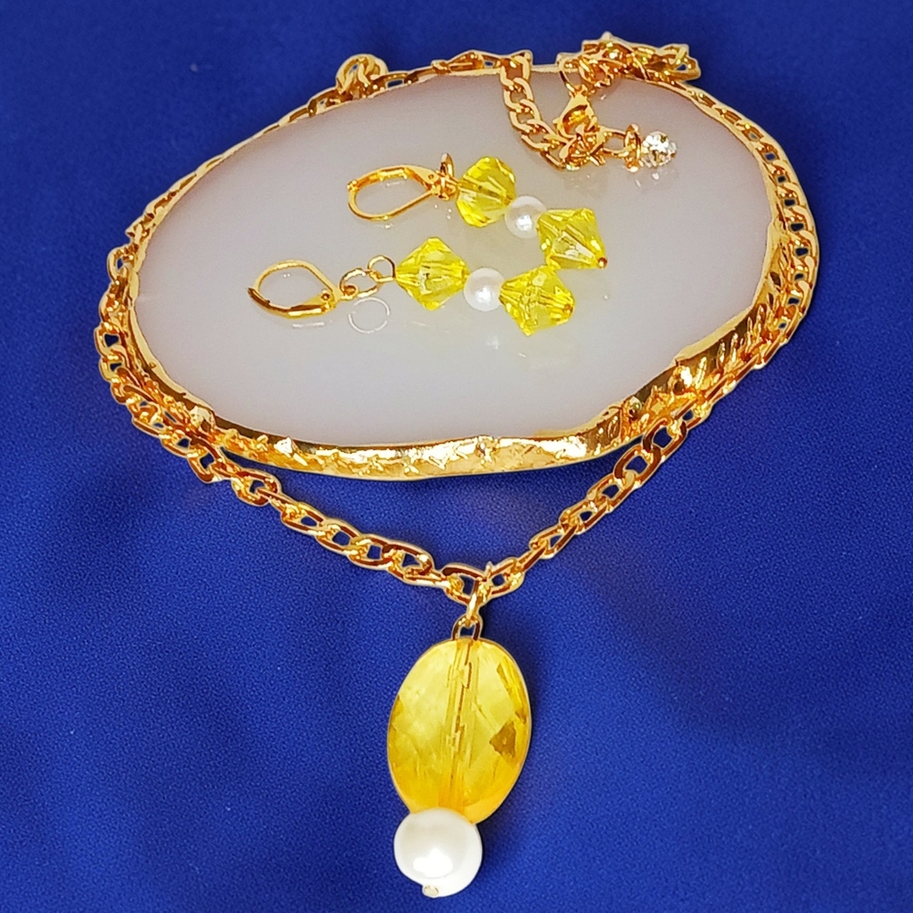 Gold Enchanted Choker Earrings Set Pearl Yellow Bold Boho New Age Grunge Coastal